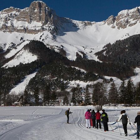 Saint-Andéol Les Chalets De Pre Clos En Vercors מראה חיצוני תמונה