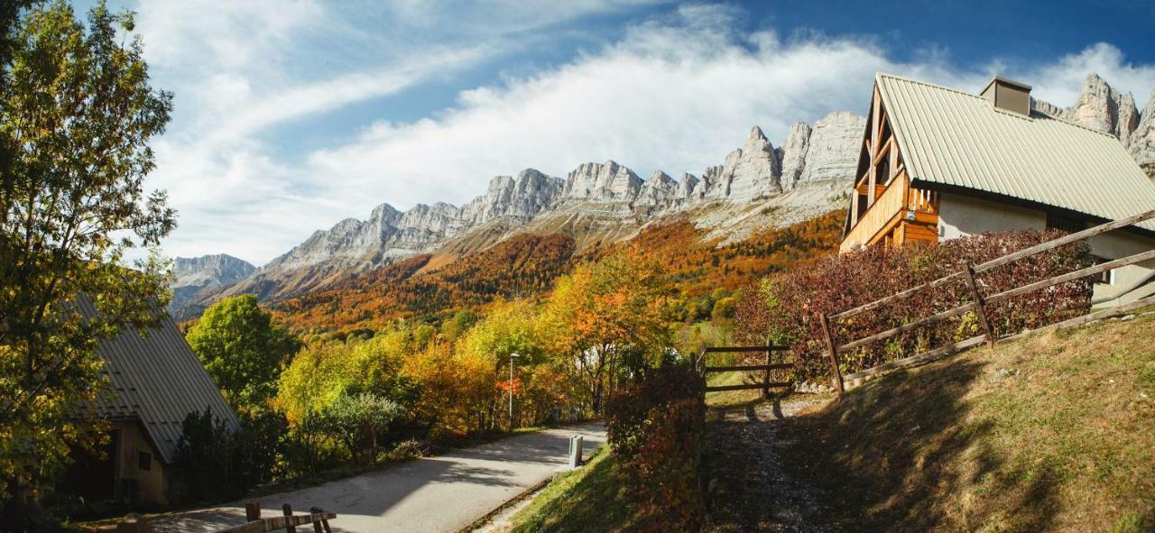 Saint-Andéol Les Chalets De Pre Clos En Vercors מראה חיצוני תמונה